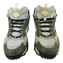 Load image into Gallery viewer, 2005 Nike Air Terra Sertig
