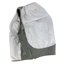 Load image into Gallery viewer, 2000s Tumi Travel Vest
