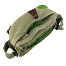 Load image into Gallery viewer, 2004 Puma Kugelblitz shoulder bag
