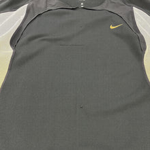 Load image into Gallery viewer, 2000s Nike Sphere Dry Cross training short sleeve t shirt
