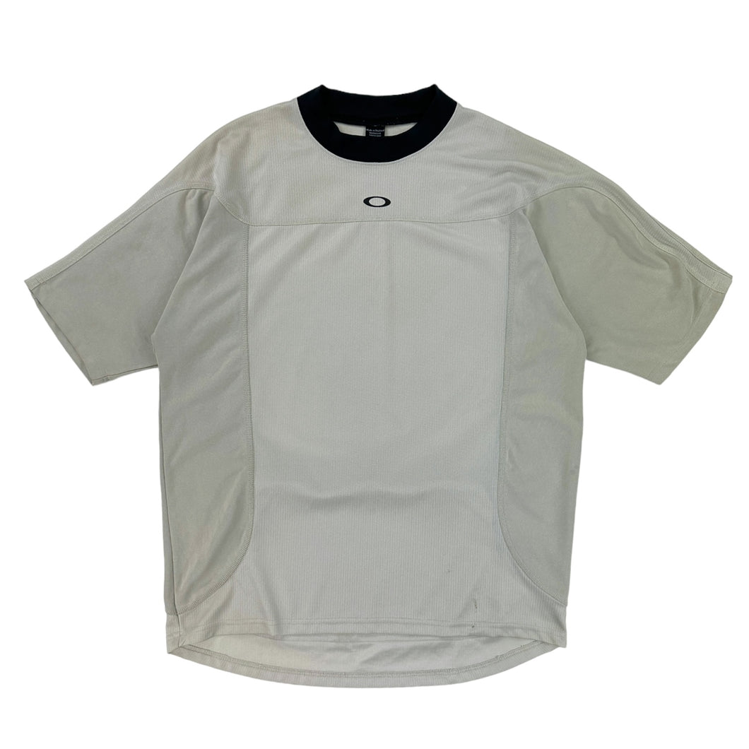 2000s Oakley mesh t-shirt