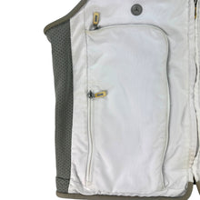 Load image into Gallery viewer, 2000s Tumi Travel Vest
