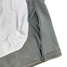 Load image into Gallery viewer, 2000s Tumi Travel Vest
