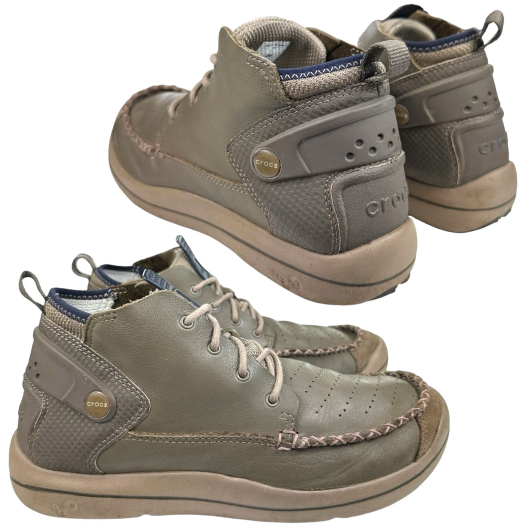 2010 Crocs Linde Boot “Considered Mowabb”