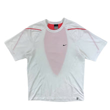 Load image into Gallery viewer, 2000s Nike Sphere React Snake Cooling System T shirt
