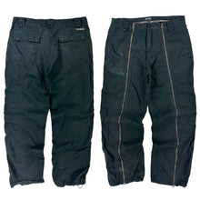 Load image into Gallery viewer, 2000s Schott Cargo Flight Pants
