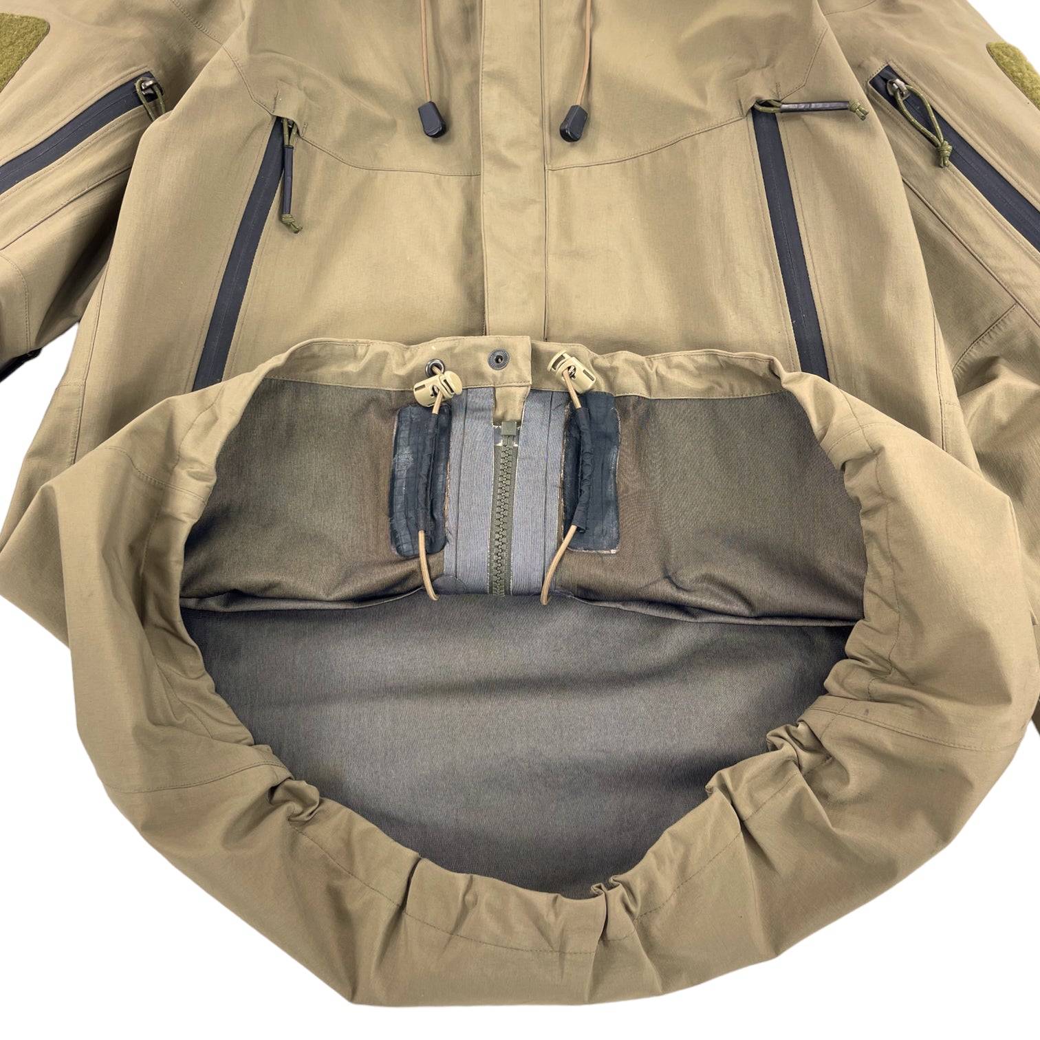 Arc'teryx Leaf Alpha Gen 1 Gore-tex “Crocodile” Jacket – insidetag