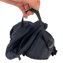 Load image into Gallery viewer, 2005 Gap sling bag
