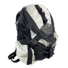 Load image into Gallery viewer, 2000s Oakley small icon backpack
