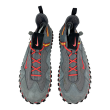 Load image into Gallery viewer, 2007 Nike ACG pocketknife watershoe
