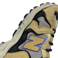 Load image into Gallery viewer, 1990s New balance all terrain 702
